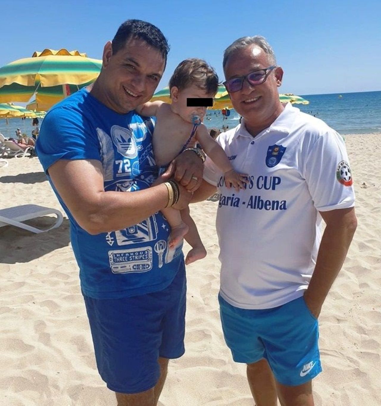 Ionel Ganea este bunic la 45 de ani. El ii spune nepotului