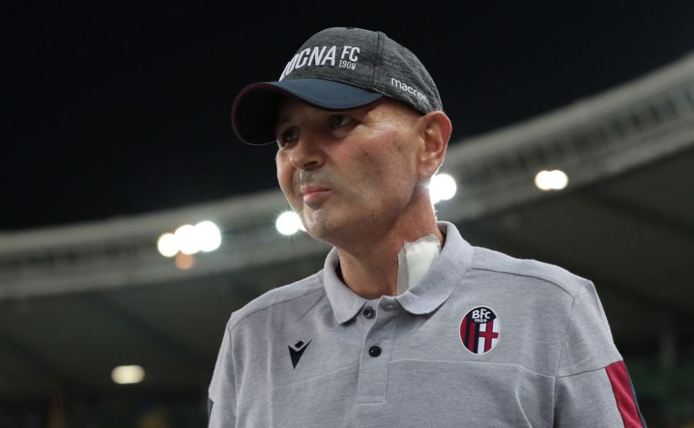 Imagini cutremuratoare: Sinisa Mihajlovic a iesit din spital dupa 40 zile de chimioterapie ca sa asiste la meciul cu Verona. FOTO_9