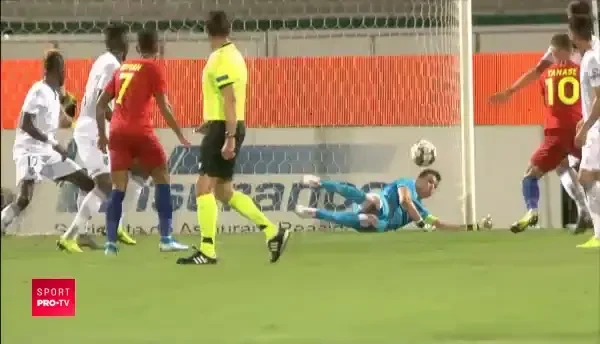 VITORIA GUIMARAES - FCSB, joi, de la 22:00 in direct la PRO TV! Ros-albastrii incearca sa salveze sezonul printr-o calificare miraculoasa in grupele EUROPA LEAGUE