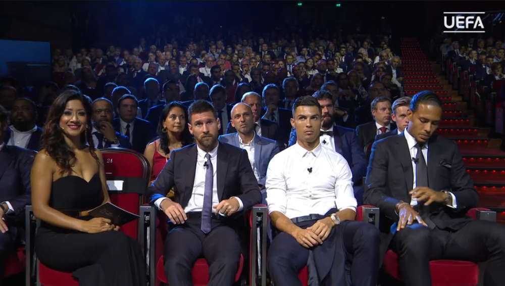 Doua Barcelona, doua Liverpool! Messi, ATACANTUL ANULUI! Van Dijk, Alisson si De Jong sunt cei mai tari DIN EUROPA pe posturile lor! Van Dijk, fotbalistul anului!_14