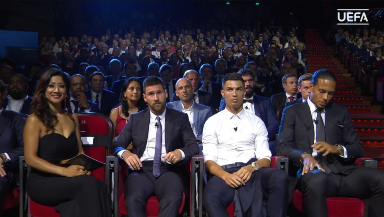 Doua Barcelona, doua Liverpool! Messi, ATACANTUL ANULUI! Van Dijk, Alisson si De Jong sunt cei mai tari DIN EUROPA pe posturile lor! Van Dijk, fotbalistul anului!_14