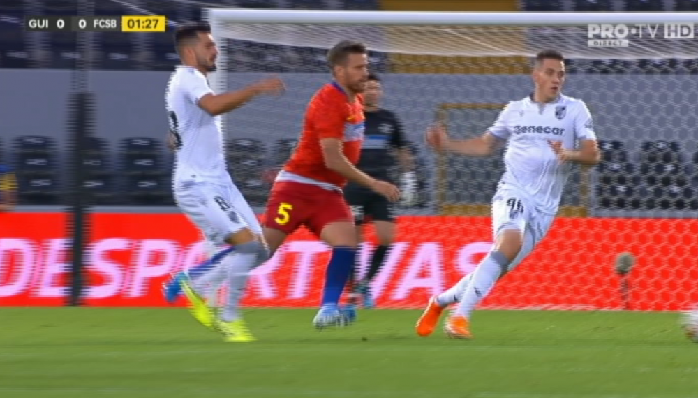 CARE-I BIZONUL de la FCSB?! Pintilii, LOOK XXL la Guimaraes! Dupa greseala lui FCSB putea lua gol in minutul 2