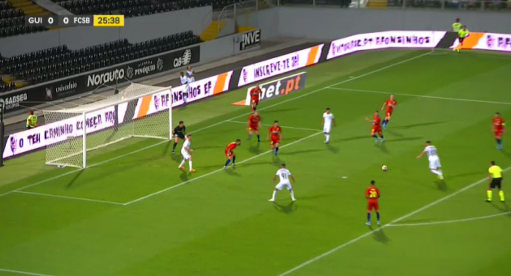 GUIMARAES - FCSB 1-0 | Dupa Vitoria vine potopul!!! FCSB e OUT, Tapsoba a dat gol si a facut semn ca isi taie gatul. TOATE FAZELE VIDEO_5