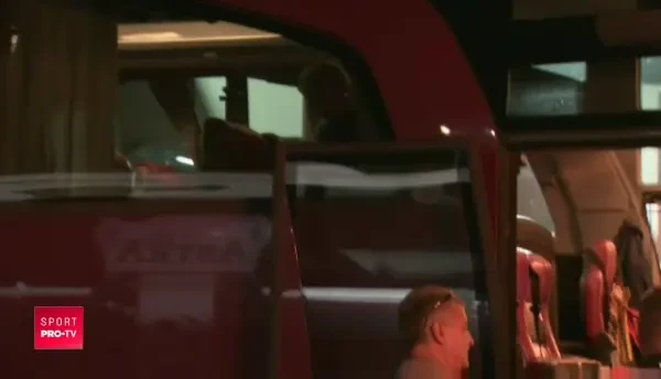 Motivul pentru care a fost eliminat Dan Petrescu! Cuvintele pentru care a primit cartonasul rosu