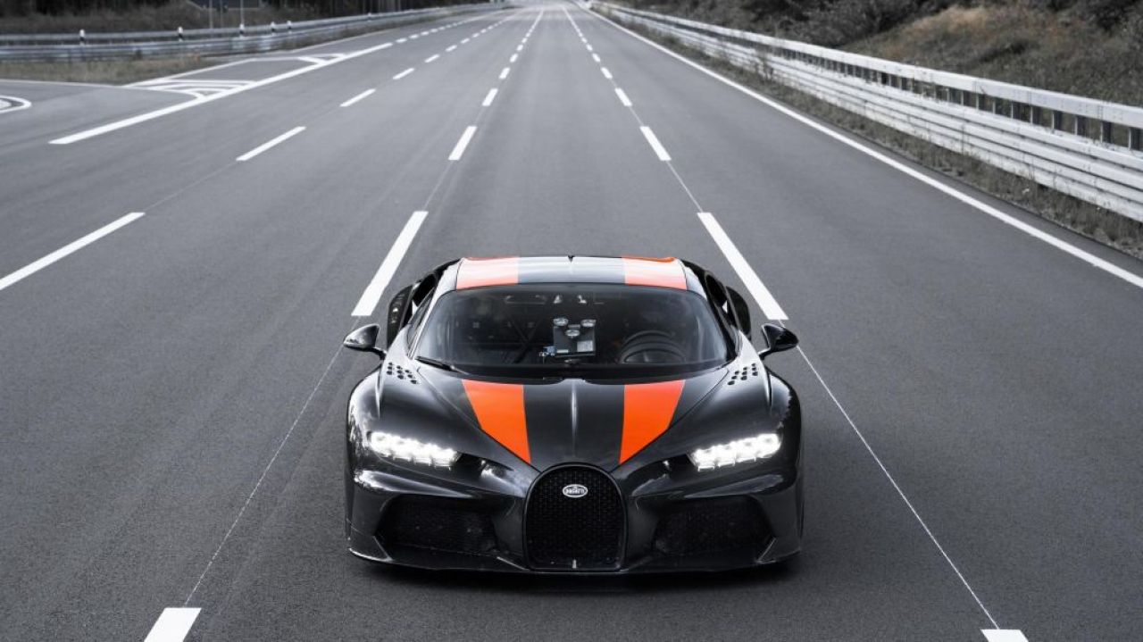 OFICIAL! Bugatti Chiron, masina condusa de Ronaldo, cea mai RAPIDA din lume! Ce viteza AMETITOARE atinge! _1