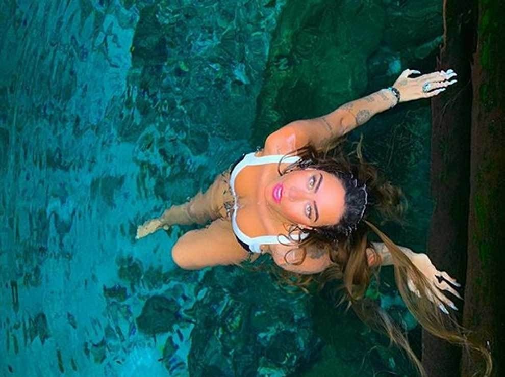 GALERIE FOTO | Imagini incendiare cu sora lui Neymar care este cuplata cu un jucator al lui Inter Milano_2