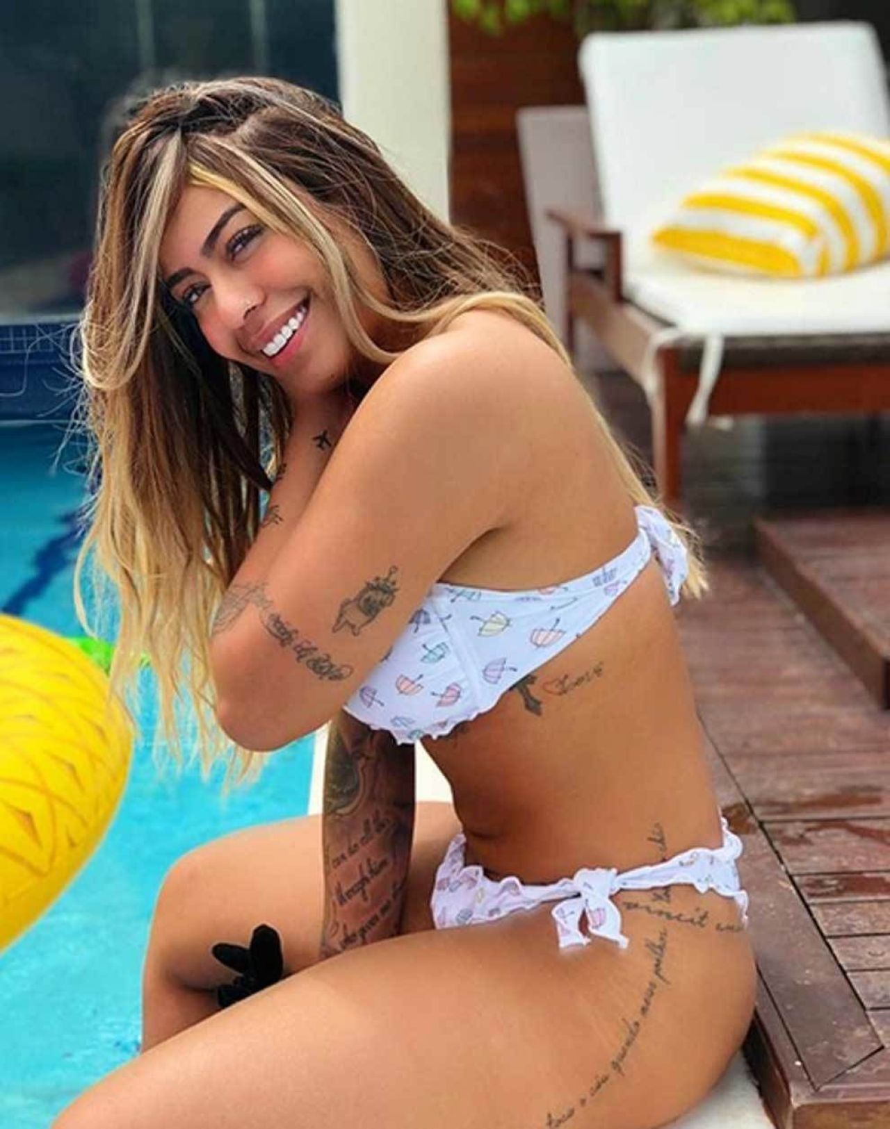 GALERIE FOTO | Imagini incendiare cu sora lui Neymar care este cuplata cu un jucator al lui Inter Milano_10