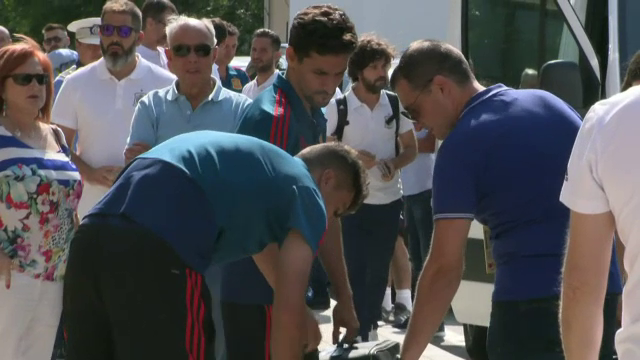 Nationala de 1 MILIARD a Spaniei a ajuns la Bucuresti, pe aeroportul Baneasa! Galerie FOTO_13