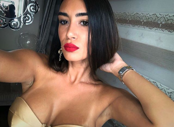 Jucatorul pus pe lista neagra de Becali a dat lovitura! Se insoara cu o bomba sexy, fiica unui milionar. FOTO_43