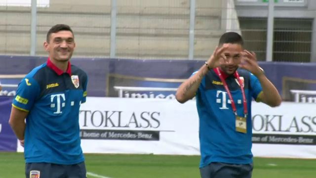 ROMANIA - MALTA: Florin Andone l-a imitat pe Sergio Ramos! Cum a reactionat cand a vazut camera de filmat. FOTO_6