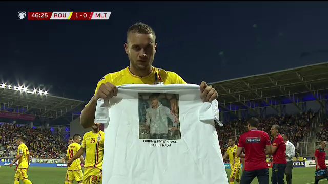 ROMANIA - MALTA: Cui i-a dedicat George Puscas golul! Atacantul a luat un tricou si l-a aratat catre camera! FOTO_8