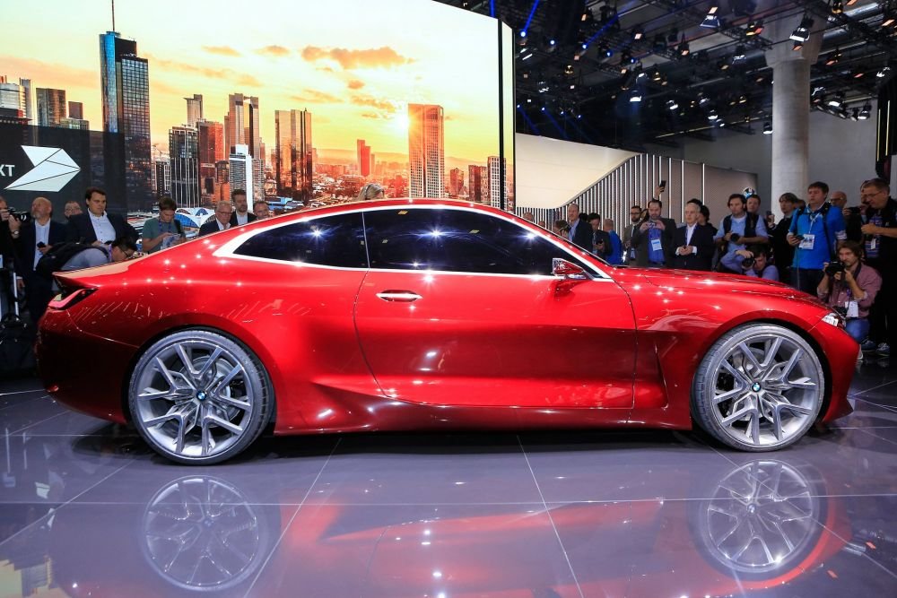 Masina de la BMW care a atras toate privirile la Salonul Auto de la Frankfurt. Cum arata Concept 4. FOTO_4