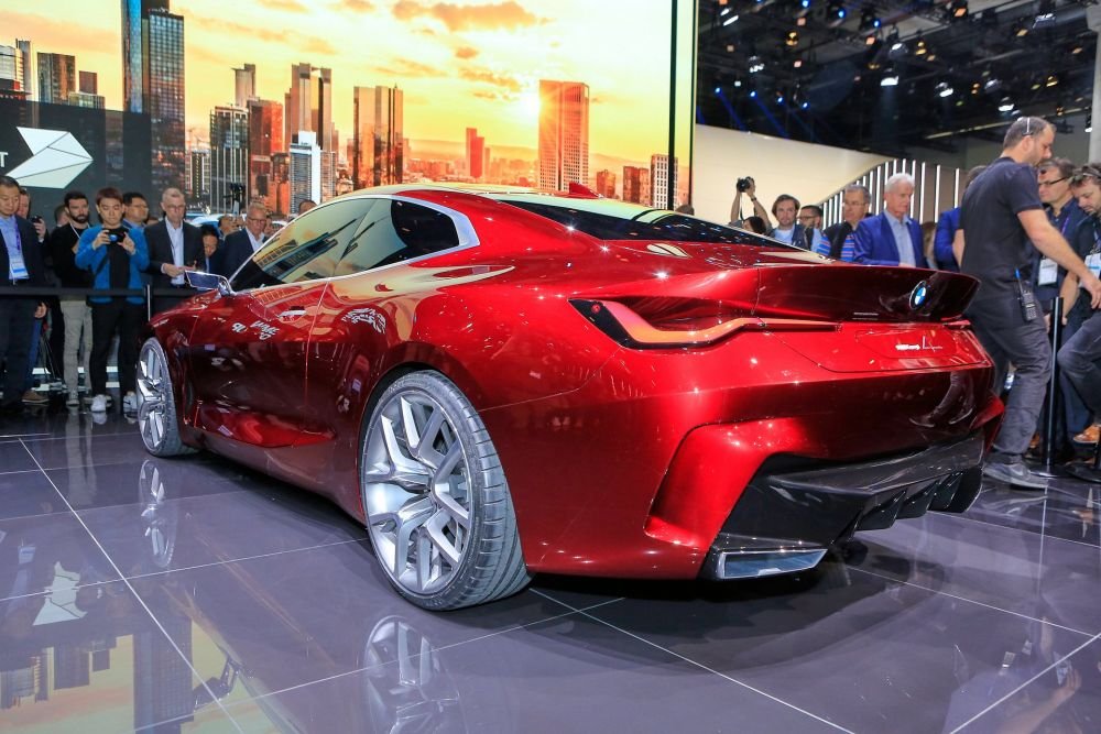 Masina de la BMW care a atras toate privirile la Salonul Auto de la Frankfurt. Cum arata Concept 4. FOTO_21