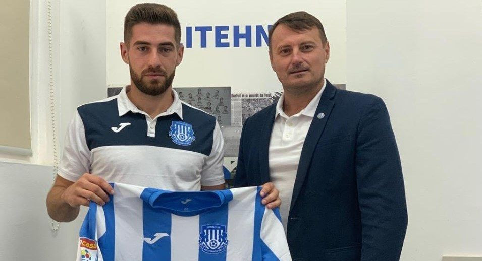 OFICIAL | Un fost jucator de la FCSB a semnat cu Poli Iasi. Teja se intareste in lupta pentru play-off