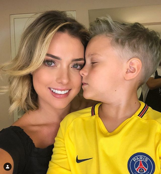 Toti au crezut ca Neymar a devenit tata, insa bucuria sa a insemnat altceva. Motivul pentru gestul brazilianului. FOTO_20