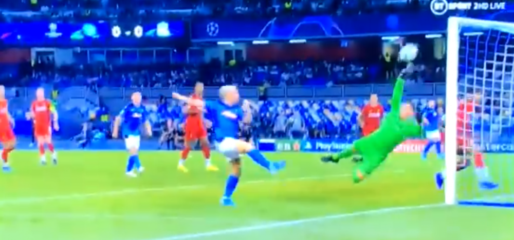 Adrian A ZBURAT in poarta! Dezastrul putea fi si mai mare pentru Liverpool! Cum a scos in fata lui Mertens