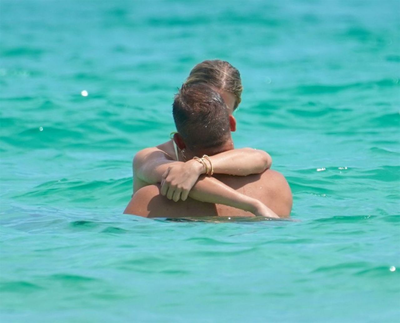 Cine e milionarul care o consoleaza pe Eugenie Bouchard dupa 12 infrangeri la rand. Au aparut pentru prima data in public. FOTO_1