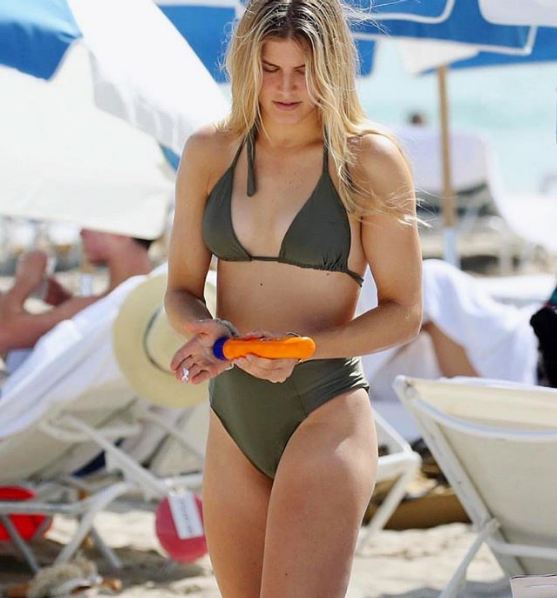 Cine e milionarul care o consoleaza pe Eugenie Bouchard dupa 12 infrangeri la rand. Au aparut pentru prima data in public. FOTO_33