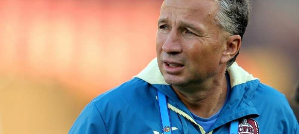 FCSB - CFR CLUJ | Dan Petrescu, nici macar pe stadion! Cum conduce antrenorul CFR-ului meciul de pe National Arena: discurs prin telefon la pauza!