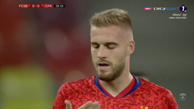 FCSB - CFR CLUJ | Penalty neacordat de Hategan? Singura faza controversata a primei reprize: Planic a acuzat o lovitura in figura aplicata de Arlauskis