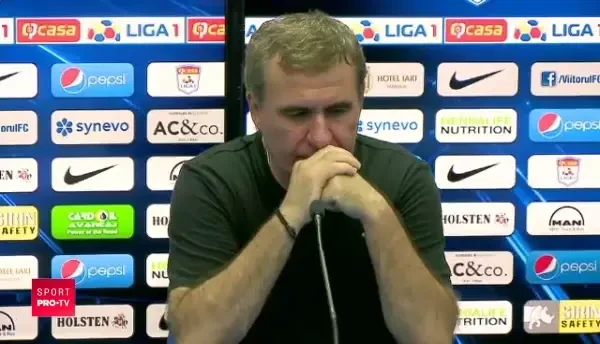 Gica Hagi si-a iesit din minti la conferinta de presa! "Unul mi-a zis ceva, altul altceva" Episod incredibil povestit de Rege dupa Viitorul - Poli Iasi: "Asta inseamna premeditat!"