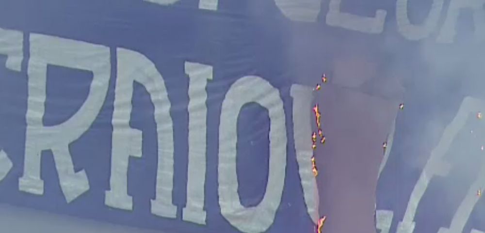 FC U CRAIOVA - U CLUJ 2-3 | Fura mai buni la final! Craiova lui Mititelu a facut spectacol in prima parte, fanii au aprins stadionul! U Cluj s-a calificat dupa prelungiri! FAZELE_2