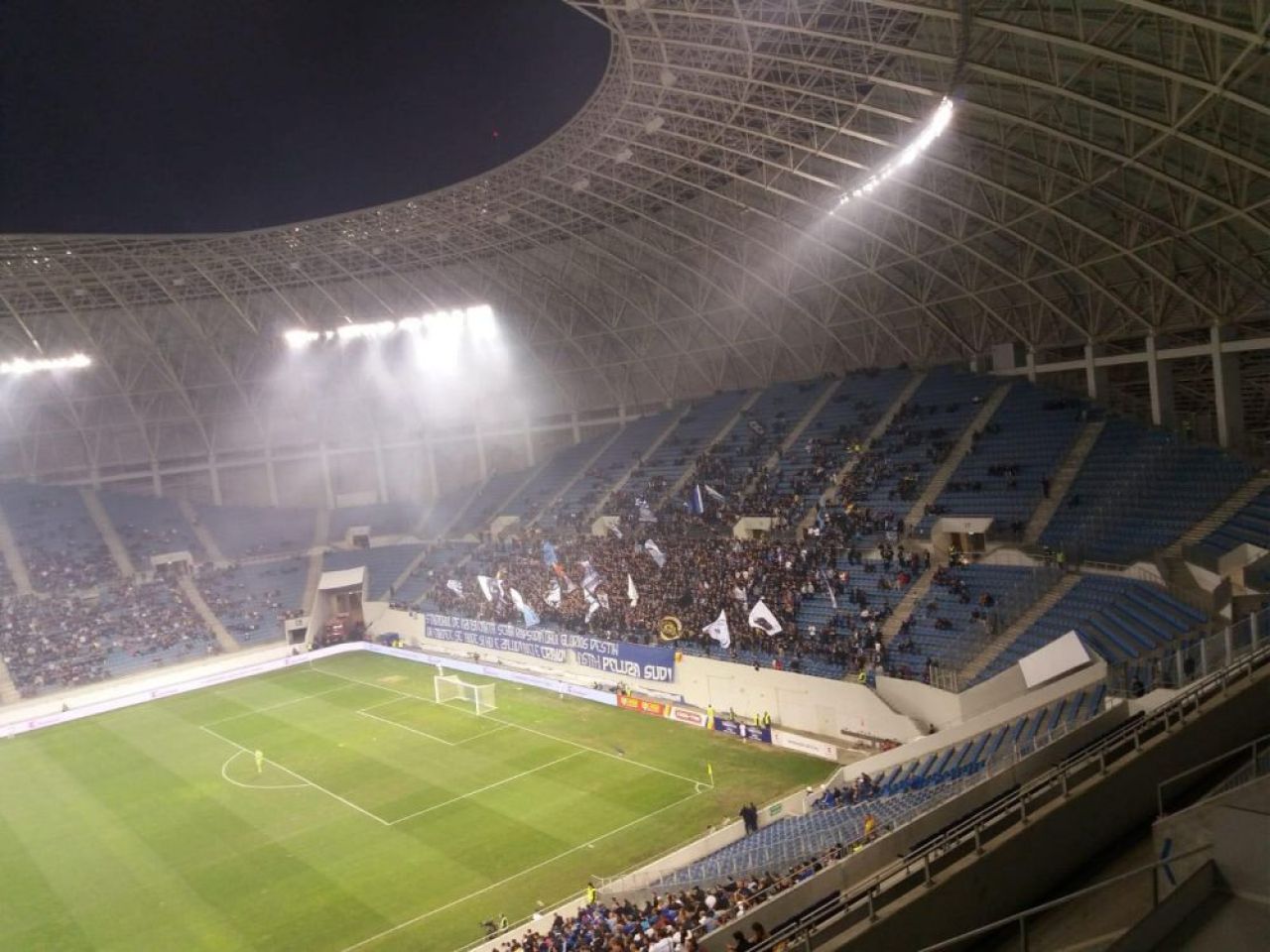 FC U CRAIOVA - U CLUJ 2-3 | Fura mai buni la final! Craiova lui Mititelu a facut spectacol in prima parte, fanii au aprins stadionul! U Cluj s-a calificat dupa prelungiri! FAZELE_5