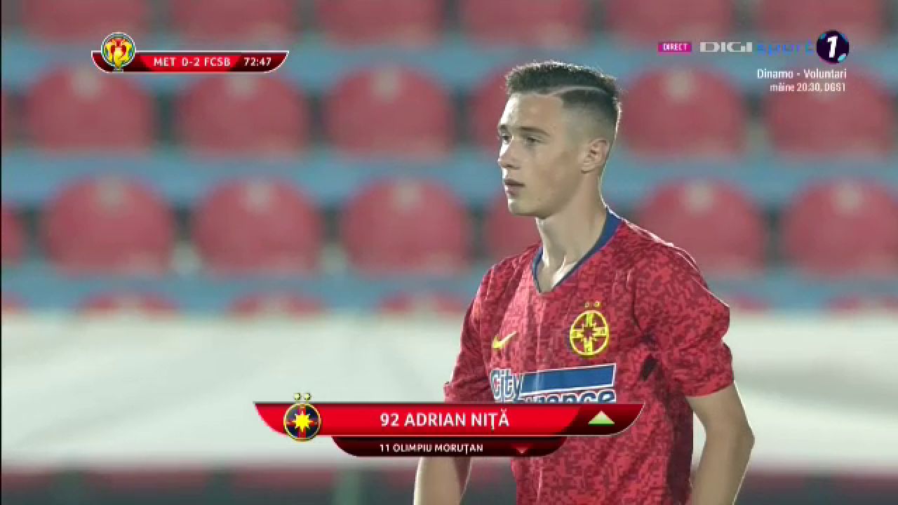 Tocmai a dat Becali o SUPER LOVITURA?! L-a transferat GRATIS pe pustiul care viseaza sa fie MESSI DE LA FCSB!!! Ce a facut in primul meci_5