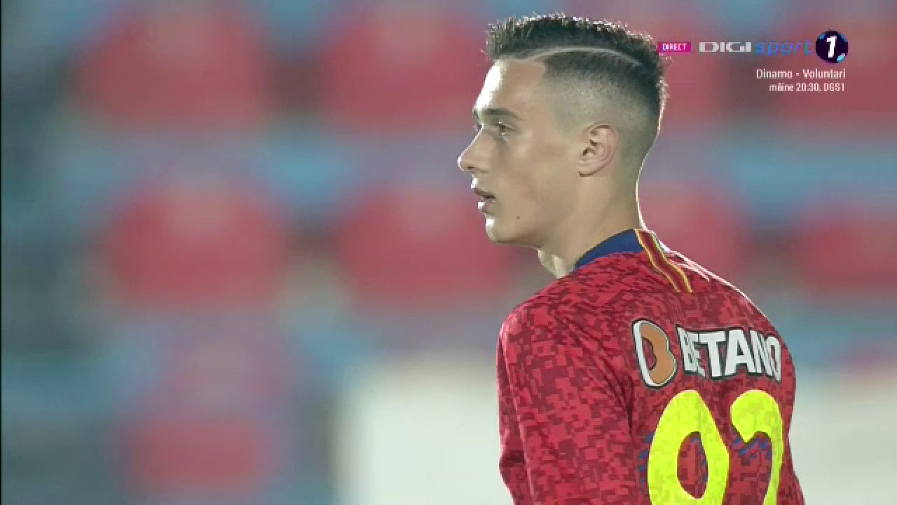 Tocmai a dat Becali o SUPER LOVITURA?! L-a transferat GRATIS pe pustiul care viseaza sa fie MESSI DE LA FCSB!!! Ce a facut in primul meci_10
