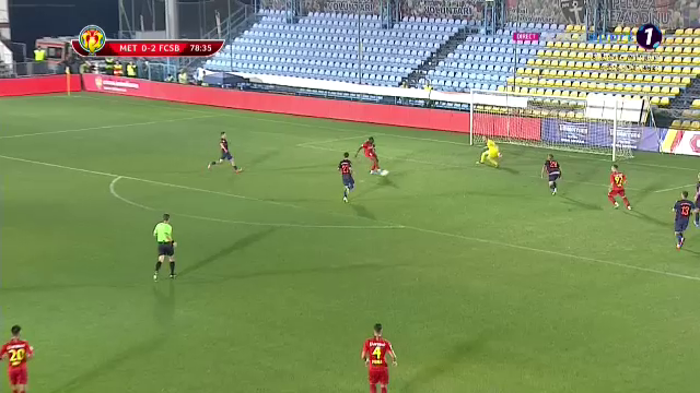 Tocmai a dat Becali o SUPER LOVITURA?! L-a transferat GRATIS pe pustiul care viseaza sa fie MESSI DE LA FCSB!!! Ce a facut in primul meci_13
