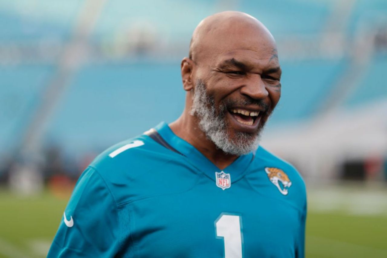 Faza săptămânii la Miami: un bodyguard „l-a arestat” pe Mike Tyson, în timpul meciului Azarenka - Putintseva_6