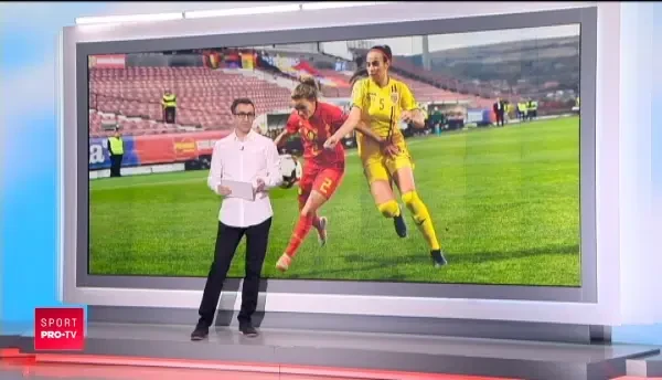 A vrut sa o dezbrace! Moment INCREDIBIL la finalul meciului Romania-Belgia la feminin! Un fan a vrut sa dezbrace o jucatoare din nationala Romaniei