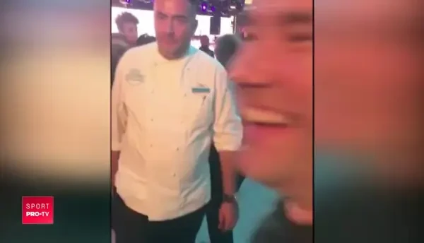 IMAGINI FABULOASE | A dat cu aspiratorul cand Becali arunca cu banii! Ospatarii, in sir indian pentru a primi bani de la Becali | VIDEO