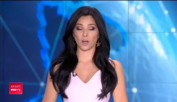 Multi dintre copiii care au fost la Romania - Norvegia n-au mai ajuns azi la scoala! N-au ratat ora de fotbal: vor sa dea gol ca Mitrita!