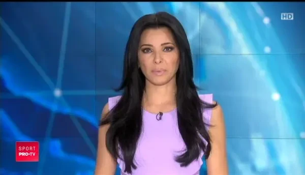 "CE?! A LUAT IANIS 10-LE?! UN TRICOU SE MUNCESTE!" Gica Hagi, conferinta de presa aprinsa! Ce a spus despre numarul 10 preluat de fiul sau la nationala: "De ce vrem sa demolam?!"