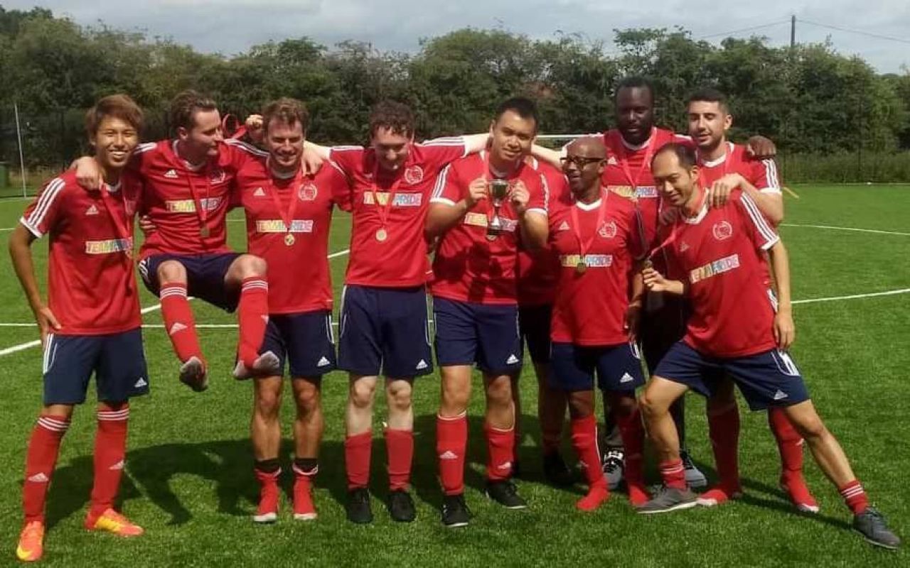 Cel mai de succes club de fotbal LGBT+ din lume vine din Anglia. Acum un an a jucat pe Wembley_4