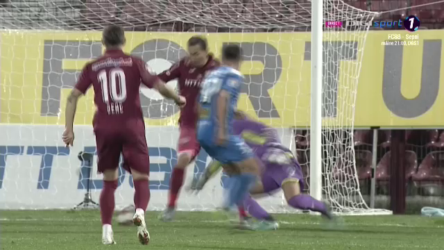 Au cerut DEGEABA penalty o repriza intreaga, Petrescu a INNEBUNIT pe banca! CFR, proteste in GOL! CFR a primit 11 metri in repriza a doua_3
