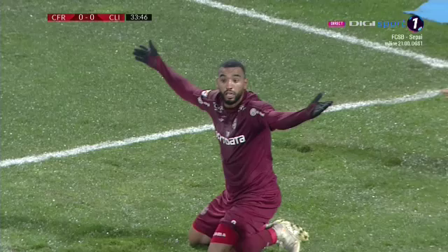 Au cerut DEGEABA penalty o repriza intreaga, Petrescu a INNEBUNIT pe banca! CFR, proteste in GOL! CFR a primit 11 metri in repriza a doua_9