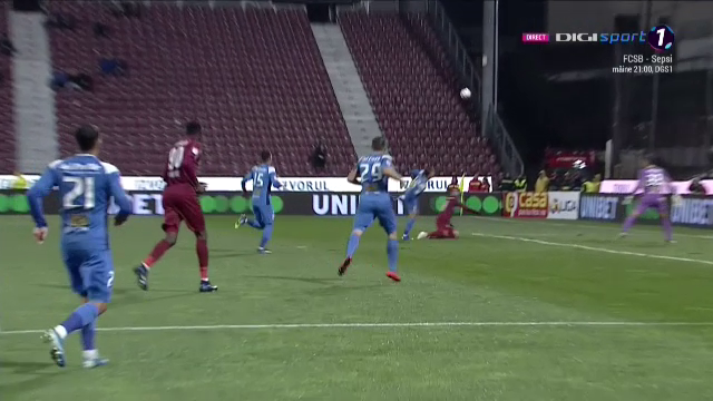 Au cerut DEGEABA penalty o repriza intreaga, Petrescu a INNEBUNIT pe banca! CFR, proteste in GOL! CFR a primit 11 metri in repriza a doua_12