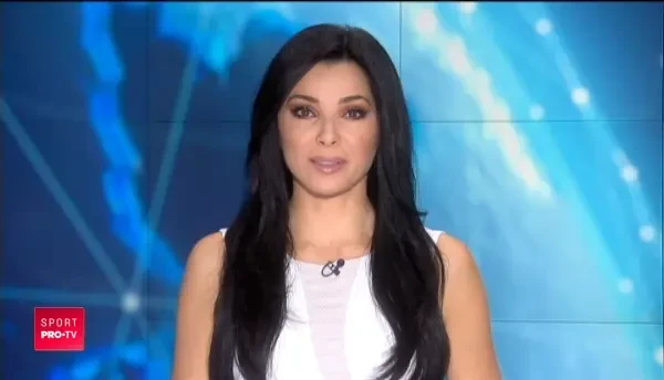 Antrenament pe canapea :) Valahu a facut show la emisiunea lui Maruta