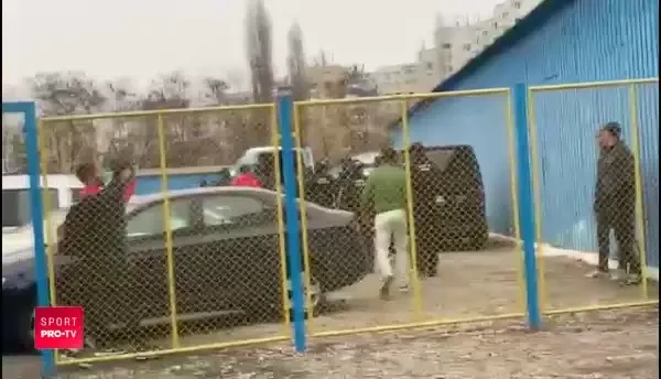 BREAKING NEWS: Caz IREAL in ROMANIA! Baciu a fost LUAT de pe banca de trupele speciale in timpul meciului!!!! EXCLUSIV