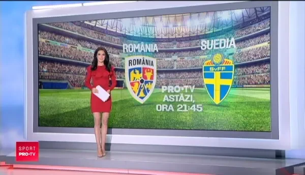 Omul cu stropitoarea la cap e celebru in Suedia si merge cu nationala peste tot! El da tonul pe stadion!