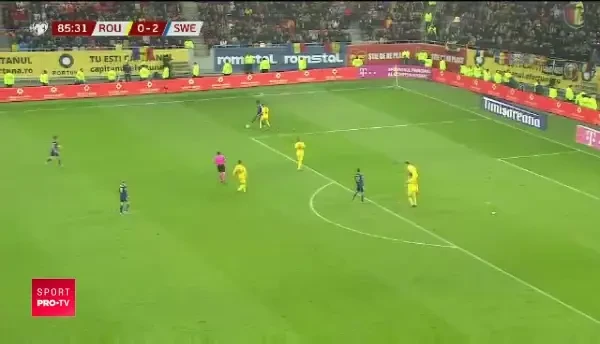 INCREDIBIL! Au aruncat cu o MINGE de golf in el! Isak s-a DEZLANTUIT in presa suedeza dupa meciul cu Romania: Nu ar trebui iertati acesti idioti