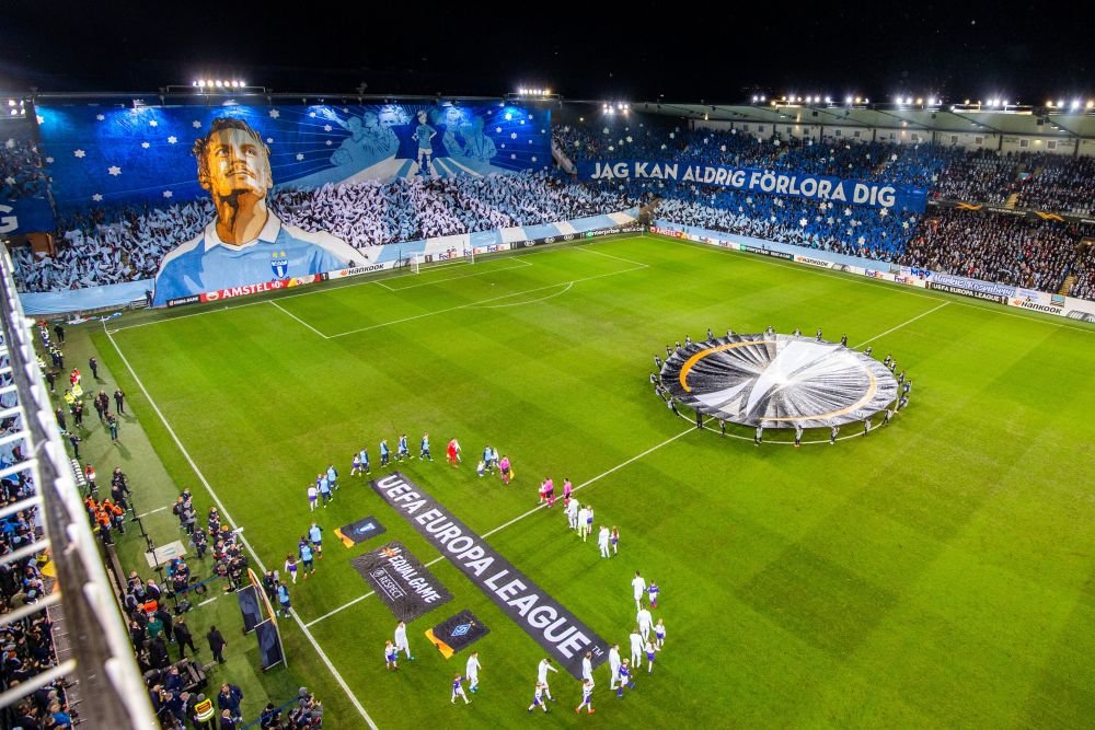 ASTA e MAGIA FOTBALULUI! Ultimul meci, ultimul gol in IMPARATIA lui Zlatan! Finalul intrece ORICE IMAGINATIE! Ce s-a intamplat cu ZEUL care i-a luat fata lui Ibra_2