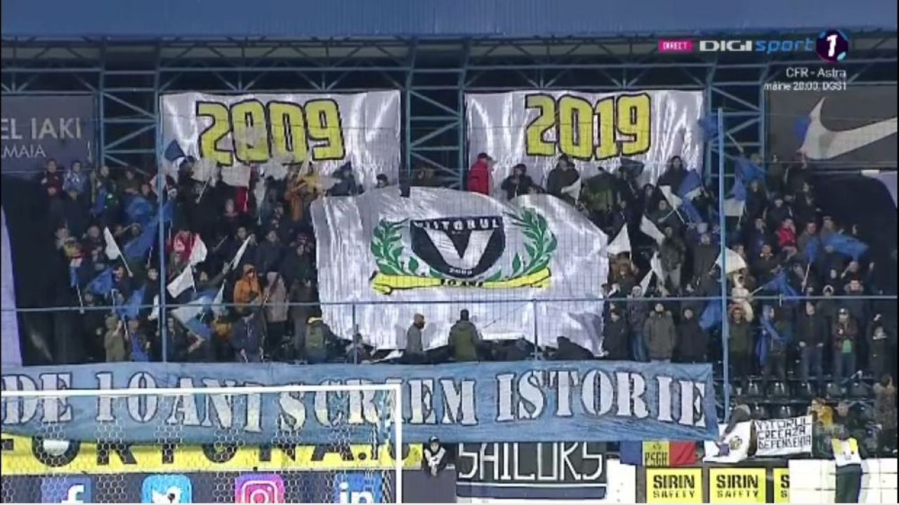 Coregrafie de ziua Viitorului! Echipa lui Hagi implineste 10 ani. Ce s-a intamplat in peluza_1