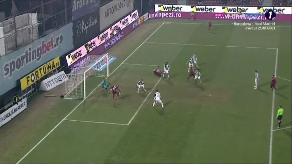 Dan Petrescu a facut O CRIZA DE NERVI cand a vazut ratarea lui Costache! Antrenorul CFR-ului a injurat si a gesticulat nervos_1
