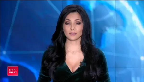 VIDEO | Albinele ucigase au facut prapad! Jucatorii s-au pus la pamant, iar meciul a fost intrerupt