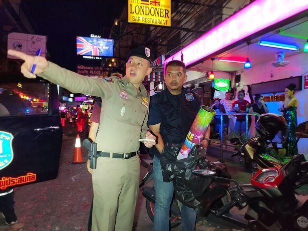 Cutremurator! A murit de Revelion dupa ce artificiile i-au explodat in fata! Atentie, detalii socante_3
