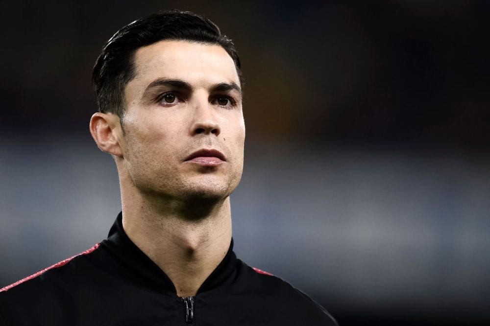 DE AICI NU-L DETRONEAZA NIMENI! Cristiano Ronaldo castiga pana si duelurile cu MARII INFLUENCERI! A primit mai mult decat veniturile din fotbal