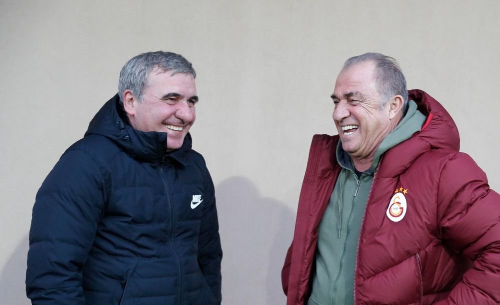 Hagi s-a dus in cantonamentul lui Galatasaray, Terim l-a primit cu bratele deschise! Super imagini_3
